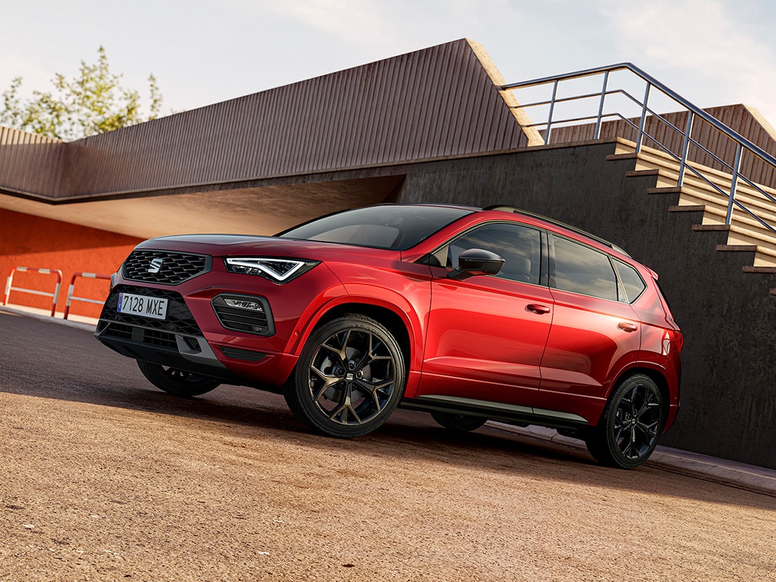 seat ateca exterior design details against an outdoors, sunny setting.