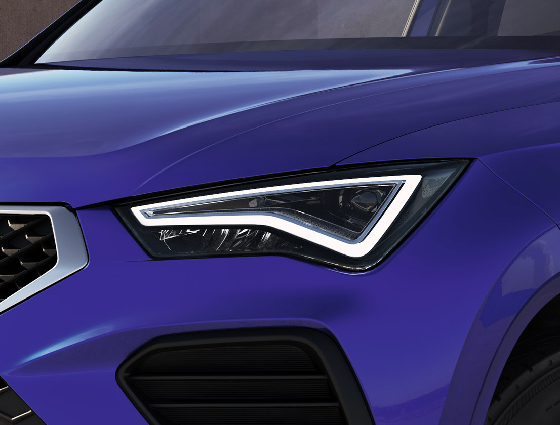 seat-ateca-energy-blue-colour-with-frontal-full-led-lights