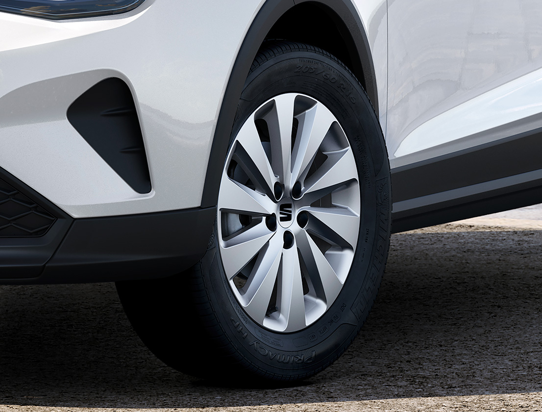 seat-arona-reference-alloy-wheels-brilliant-silver