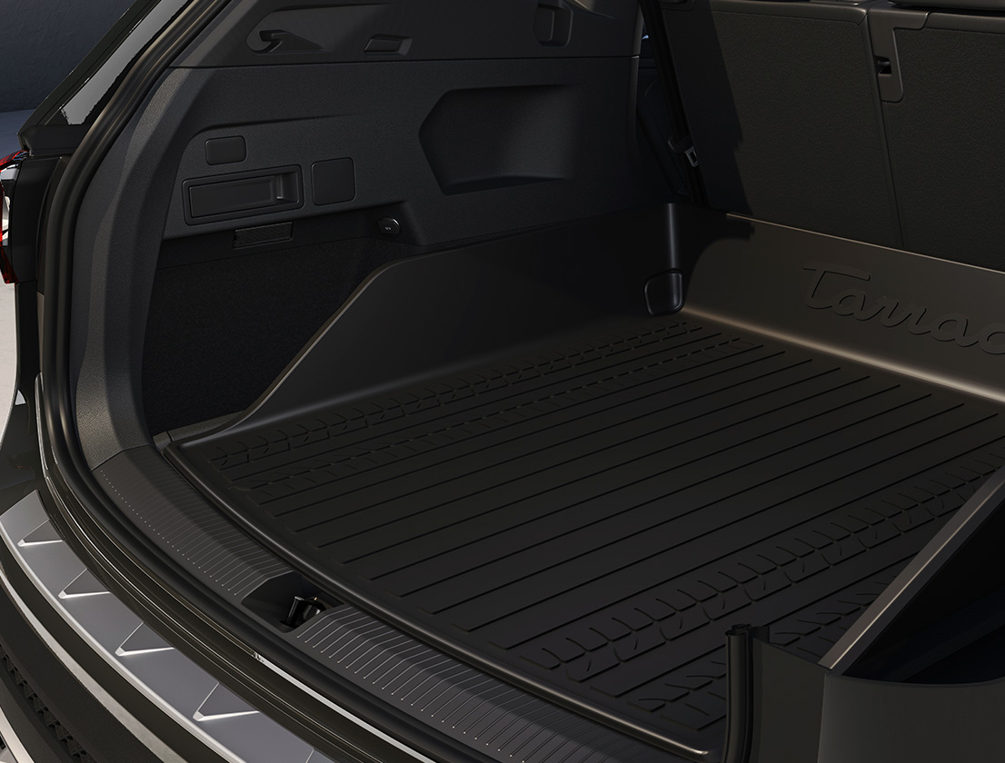 The SEAT Tarraco XPERIENCE high walls boot tray  