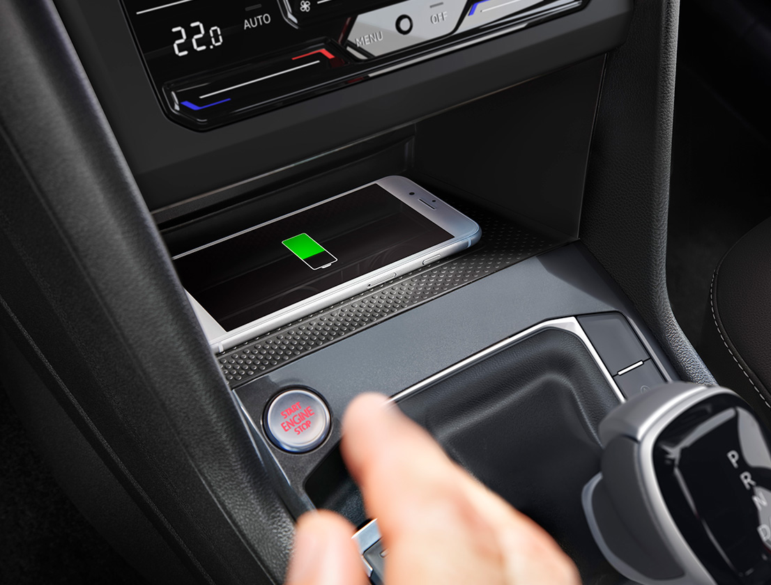 The new SEAT Tarraco XPERIENCE Connectivity Box with Wireless Charger