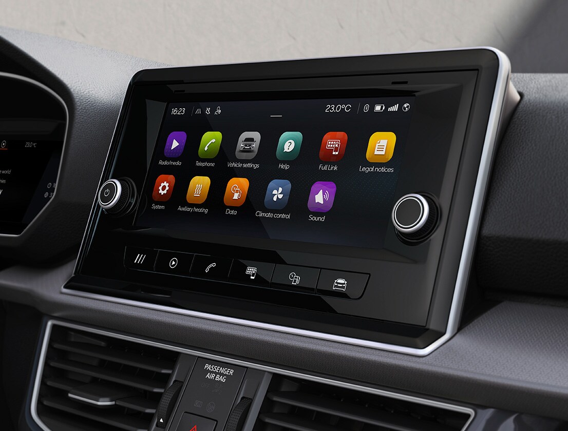 The SEAT Tarraco internal media system display