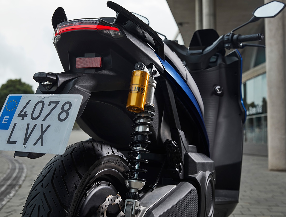 SEAT MO 125 performance premium ohlins suspension