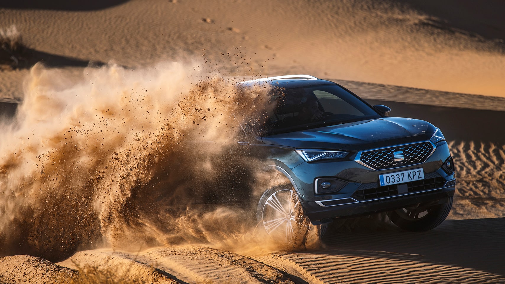 SEAT Tarraco in the desert sand