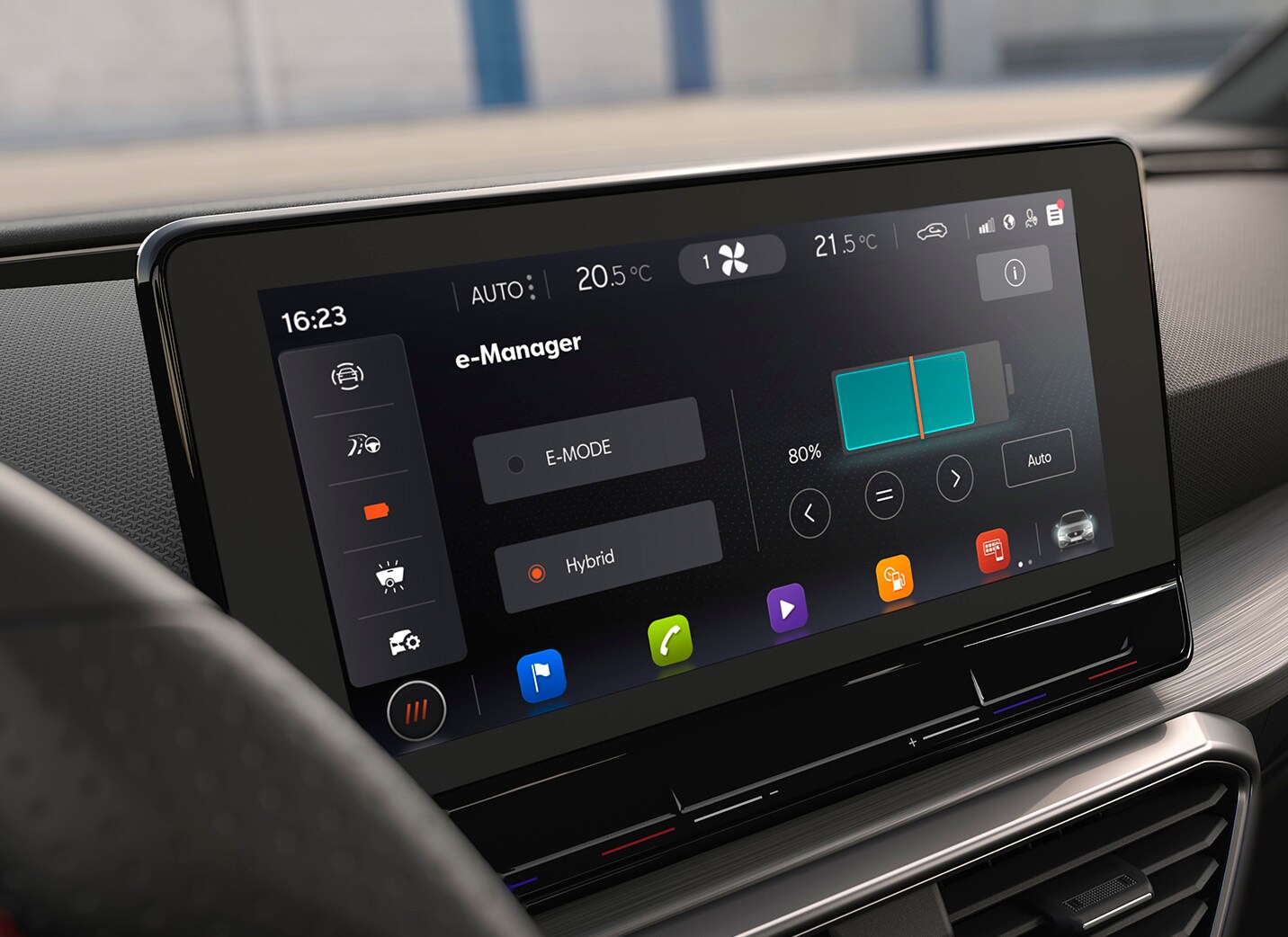 seat leon e-hybrid seat charger at home with remote control charges your car in 3 hours