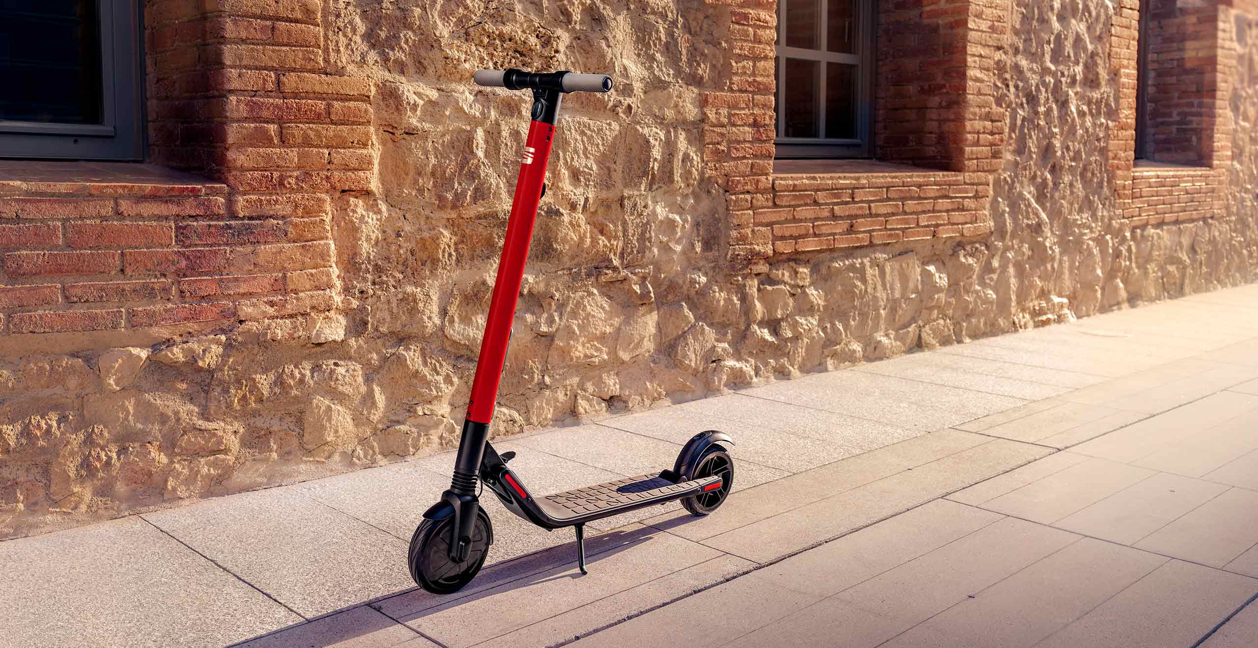 SEAT MÓ 25 electric scooter front view